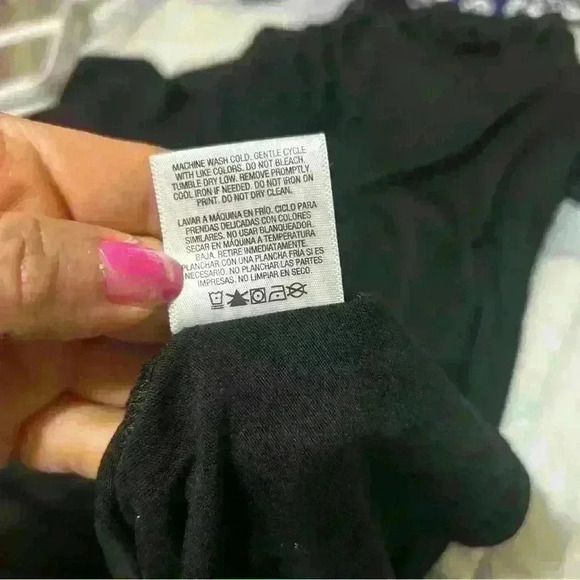 Simply Emma Ladies Plus Knit Top Black Size 1X  Pleated Asymmetrical - Picture 6 of 6